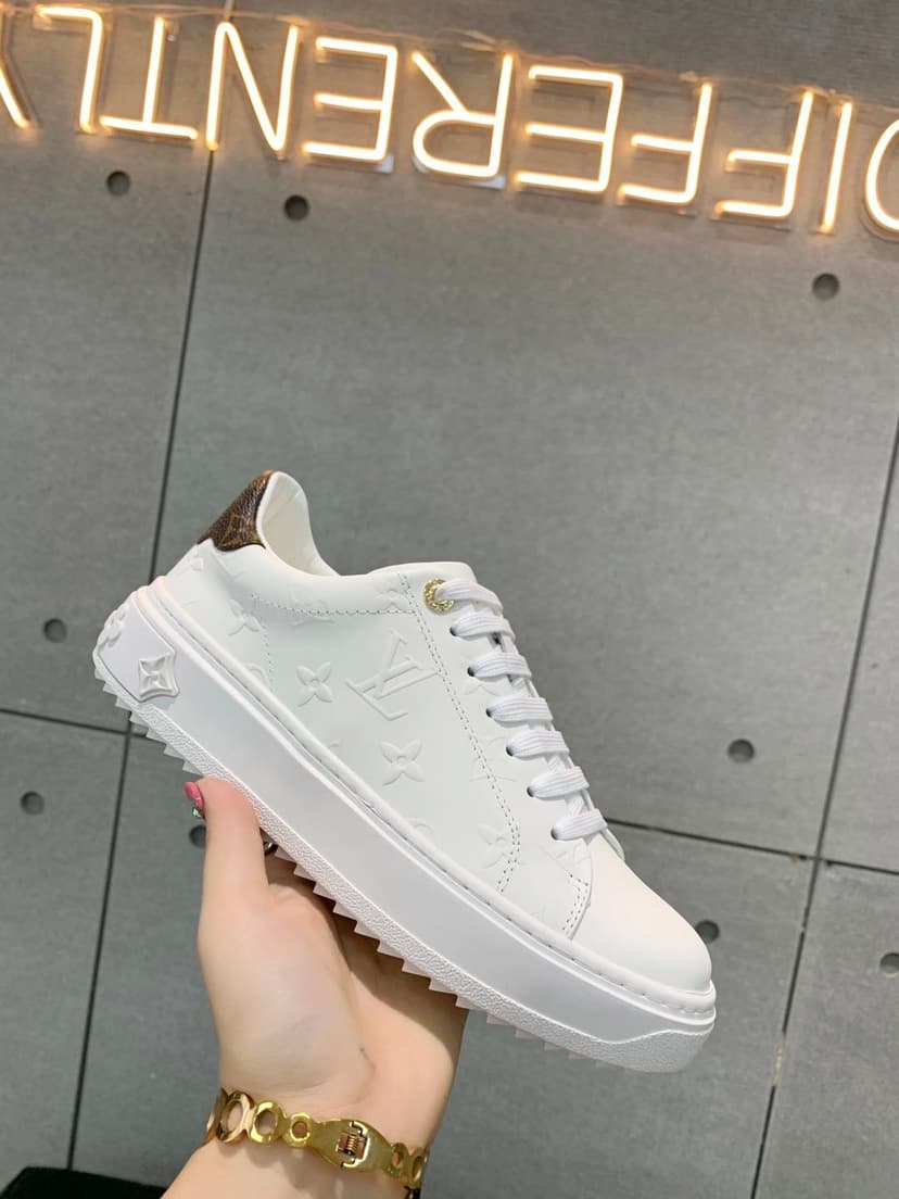 Louis Vuitton Time Out Sneaker White For Women LV 1AAE5O