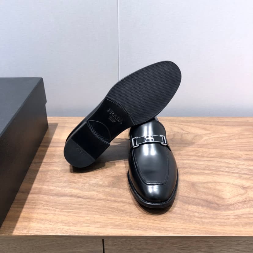Prada Brushed Loafers Black For Men 1in/25mm PRD