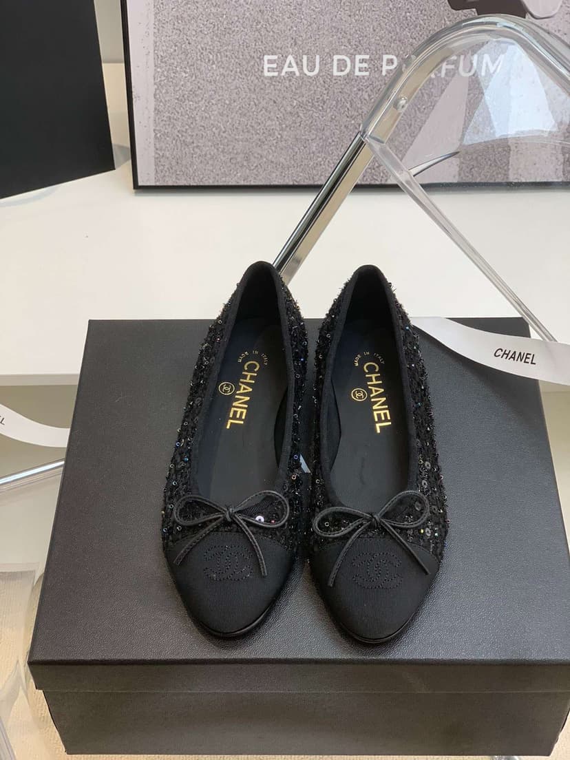 Chanel Ballet Flats Black For Women
