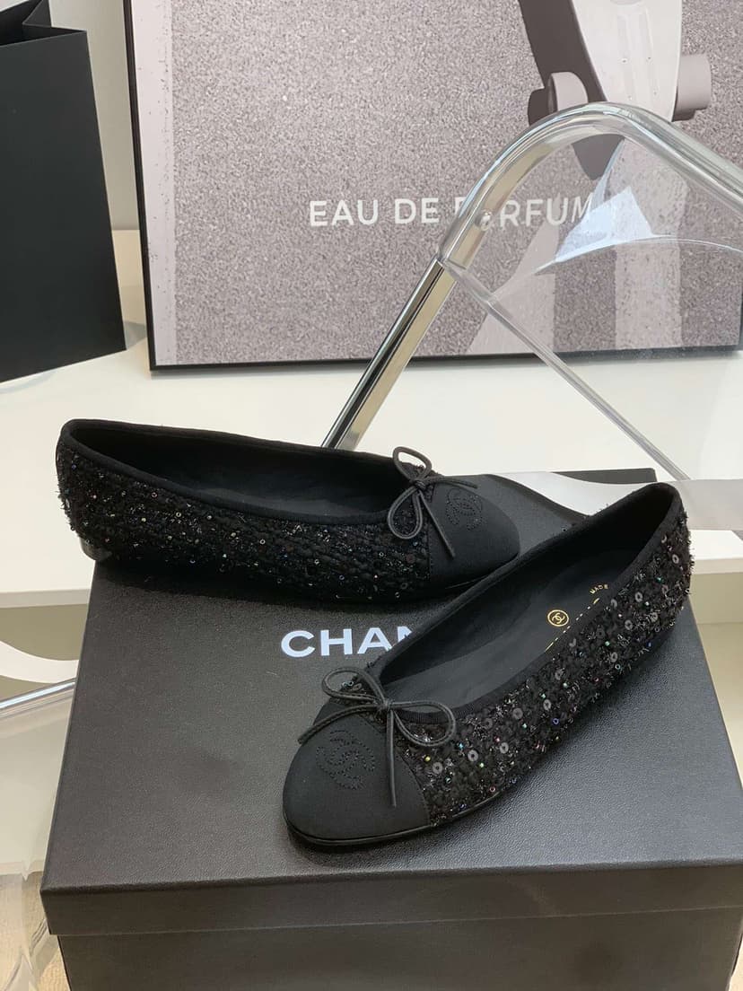 Chanel Ballet Flats Black For Women