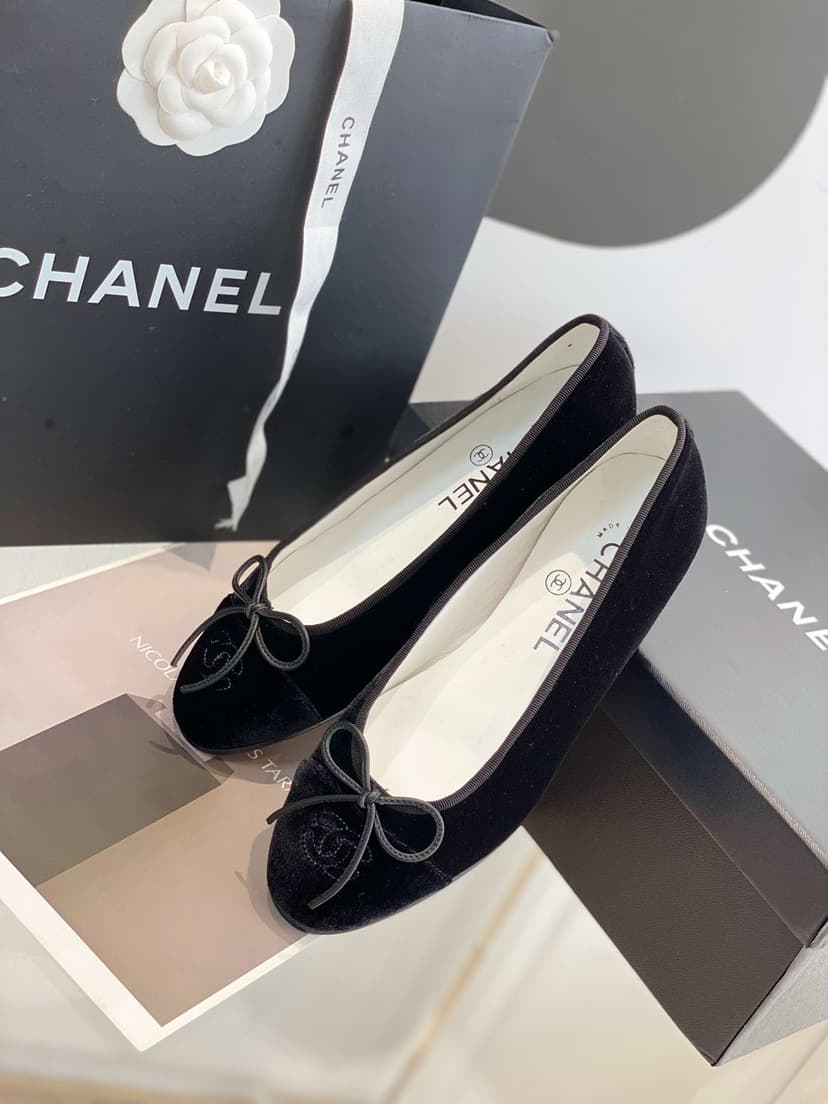 Chanel Ballet Flats Black For Women