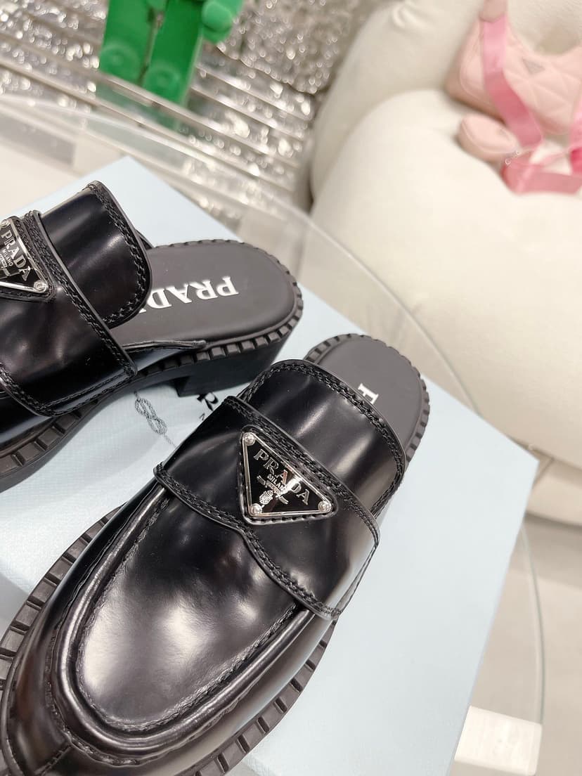 Prada Chocolate Brushed Mules Black For Women 1.6in/40mm PRD