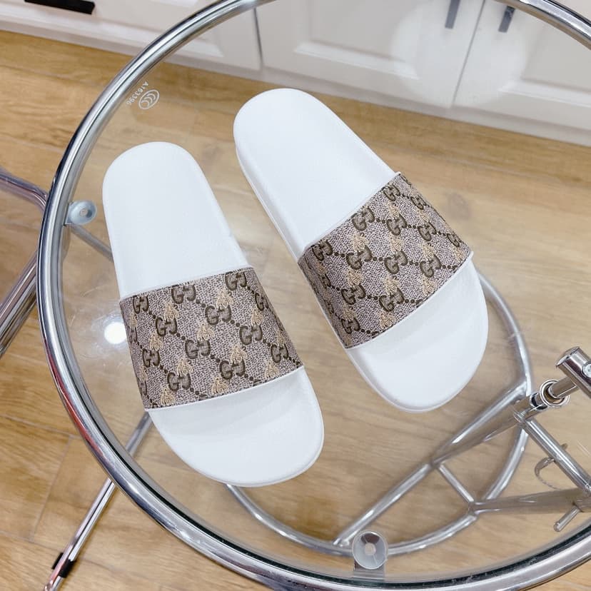 Gucci Men's GG Slide Sandal With Bees White And Brown For Men 407345