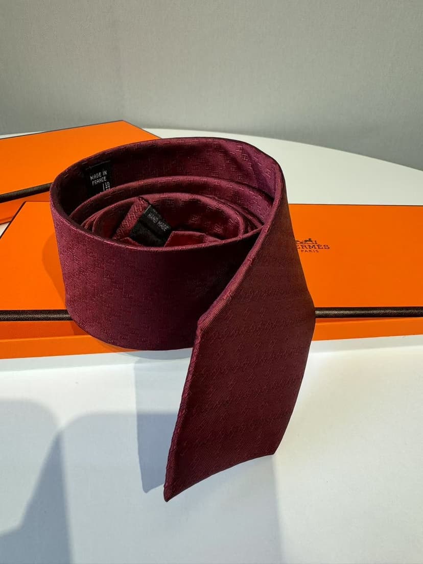 Hermes Faconnee H Tie Red For Men