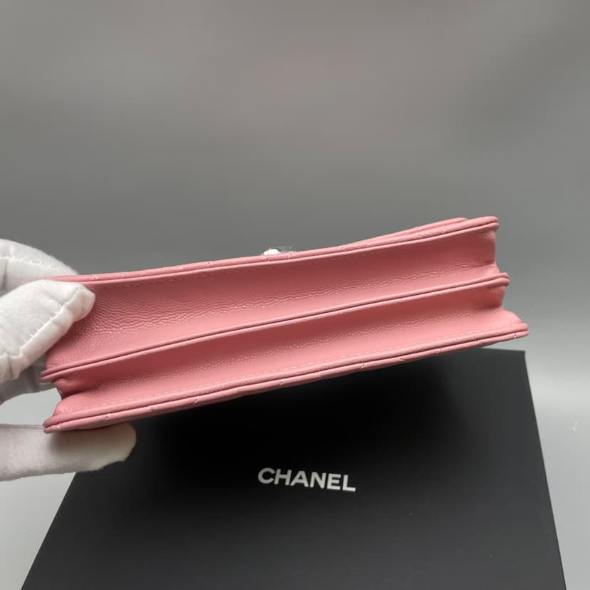 [True-to-ORIGINAL] Chanel Clutch With Chain Pink 7.3in/18.5cm For Women