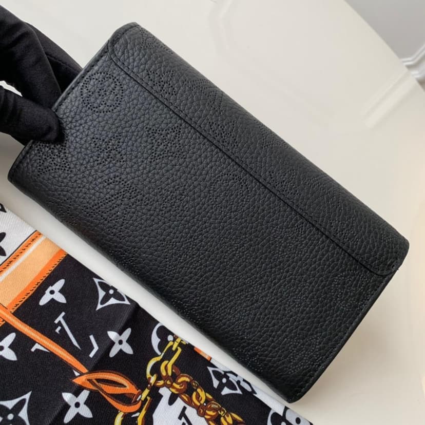 Louis Vuitton Iris Wallet Monogram Canvas Black For Women, Women's Wallet 7.48in/19cm LV M60143