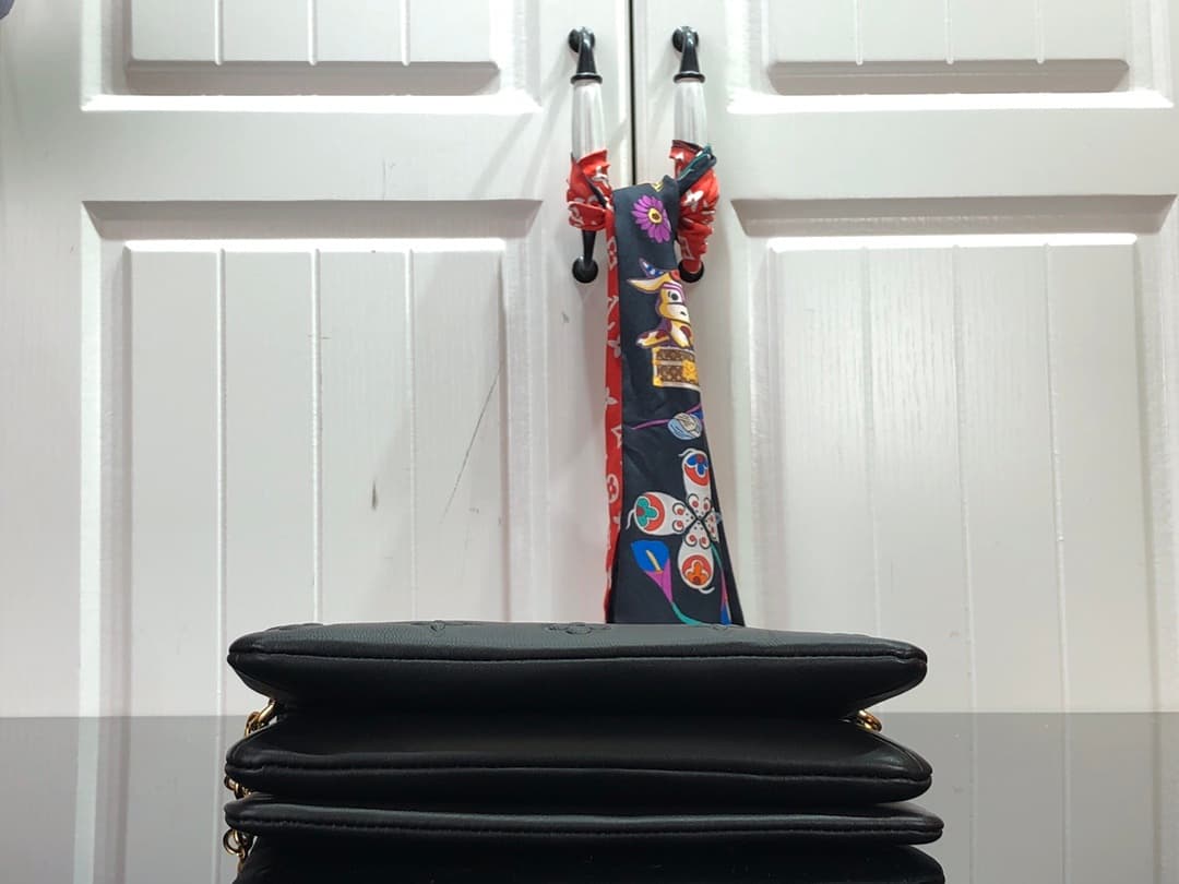 undefined - alternate