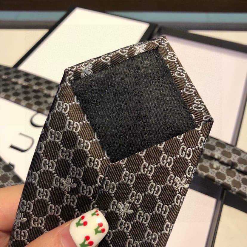 Gucci GG Bees Silk Tie Black GG Men Tie  ‎545078 4E002 1062