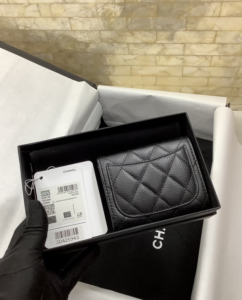 Chanel CO-CO Classic Card Holder 11cm/4.4in Gold Hardware For Women Black