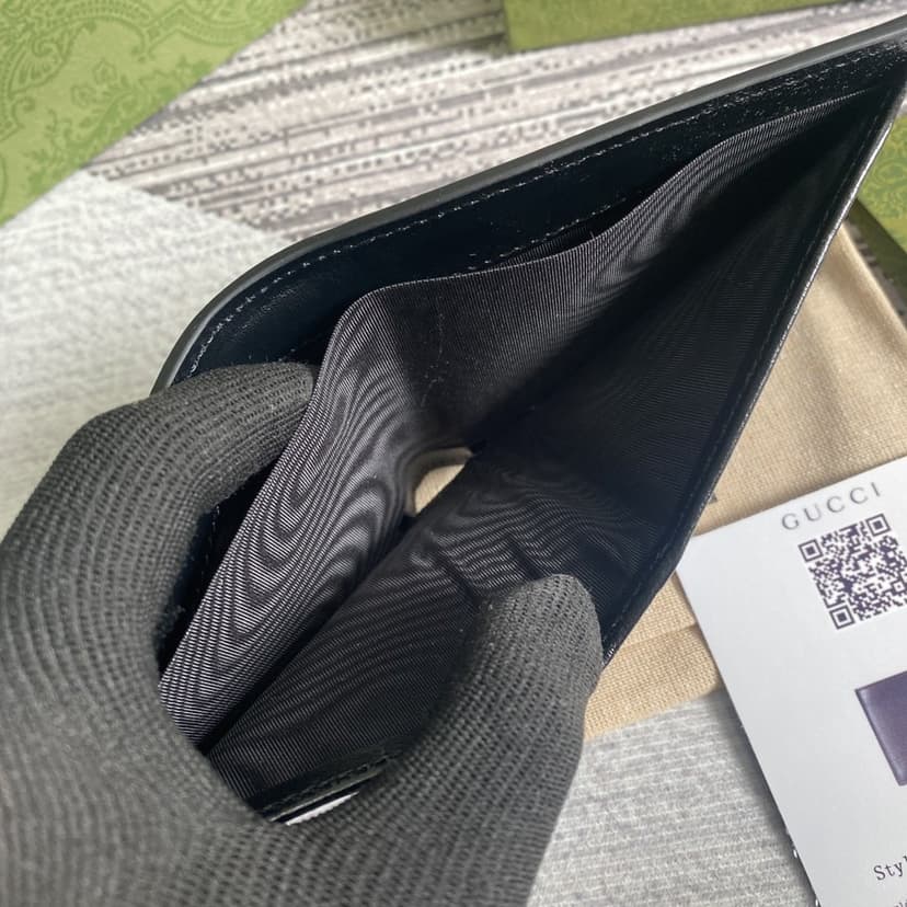 Gucci Marmont Bi-Fold Wallet 11cm