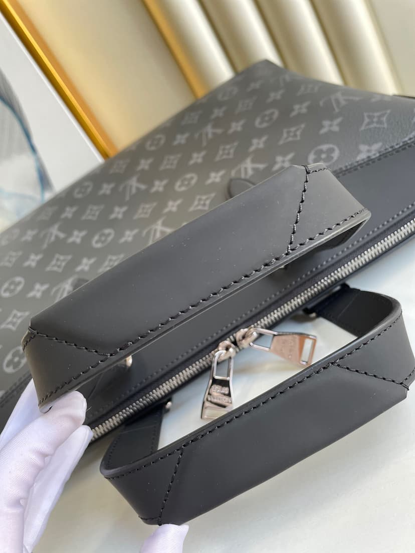Louis Vuitton Briefcase Explorer Monogram Eclipse Canvas For Men, Men's Bags, Shoulder And Crossbody Bags 15.4in/39cm LV M40566
