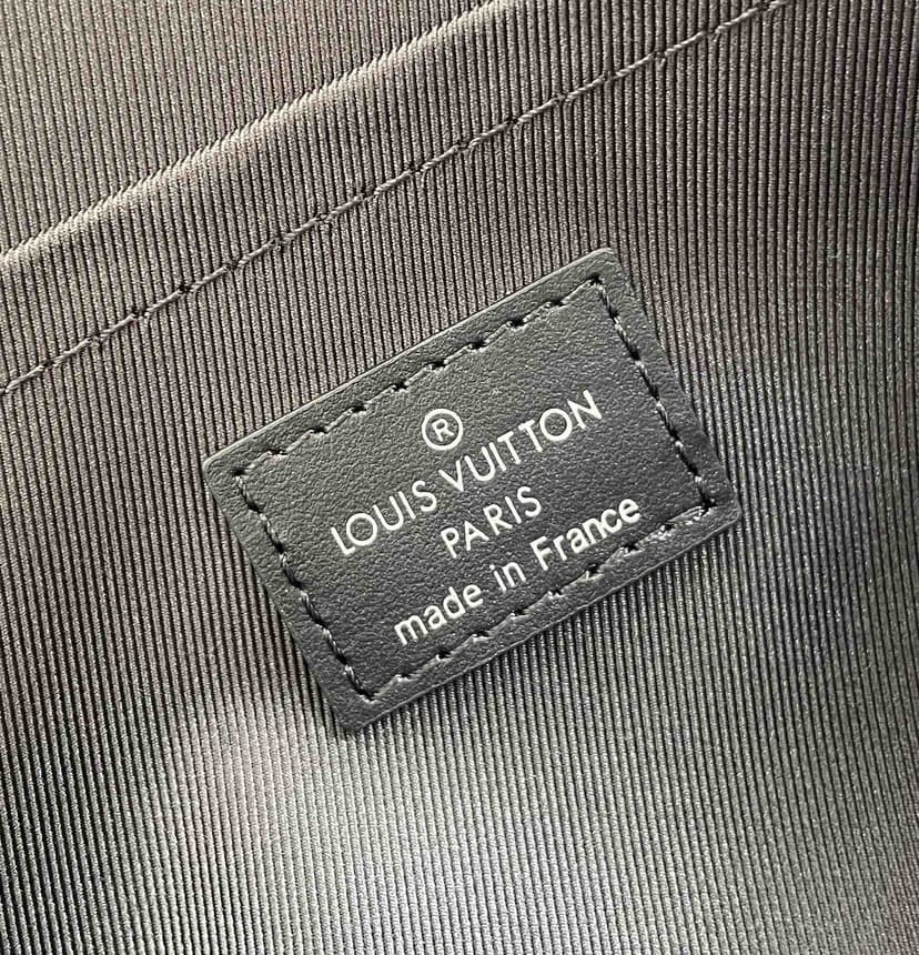 Louis Vuitton City Keepall Monogram Eclipse/Monogram Eclipse Reverse For Men, Men's Bags, Shoulder And Crossbody Bags 10.6in/27cm LV M45936