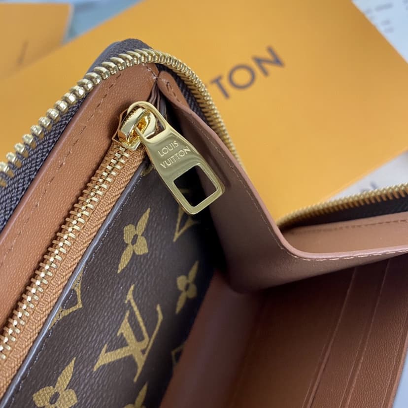 Louis Vuitton Zippy Wallet Trunk Monogram Canvas For Men, Men's Wallet 7.7in/19.5cm LV
