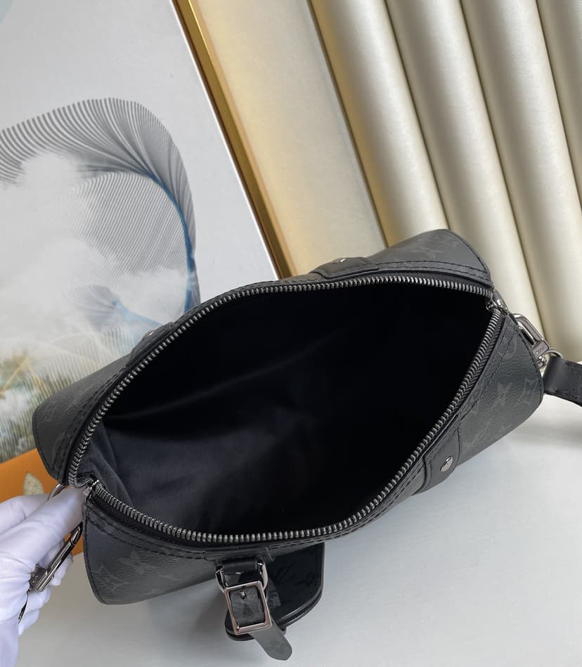 Louis Vuitton City Keepall Monogram Eclipse/Monogram Eclipse Reverse For Men, Men's Bags, Shoulder And Crossbody Bags 10.6in/27cm LV M45936