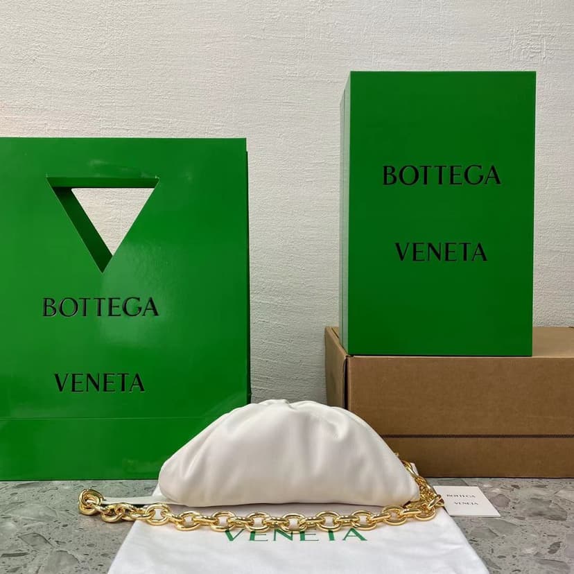 Bottega Veneta Chain Pouch White, For Women, Women’s Bags 12.2in/31cm