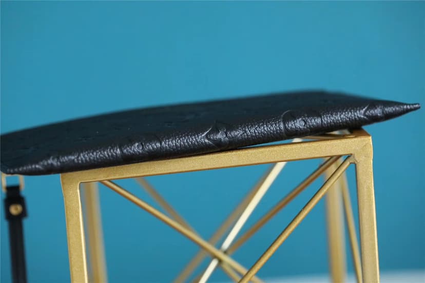 Louis Vuitton Pochette Melanie BB Monogram Empreinte Black For Women, Women's Wallets 7.9in/20cm LV M68712