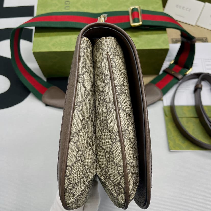 Gucci Blondie Medium Shoulder Bag Beige 699210 96IWG 8745