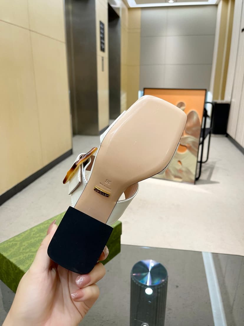 Gucci Women's Sandal With Bamboo Buckle White For Women GG‎ 674821 C9D00 9022