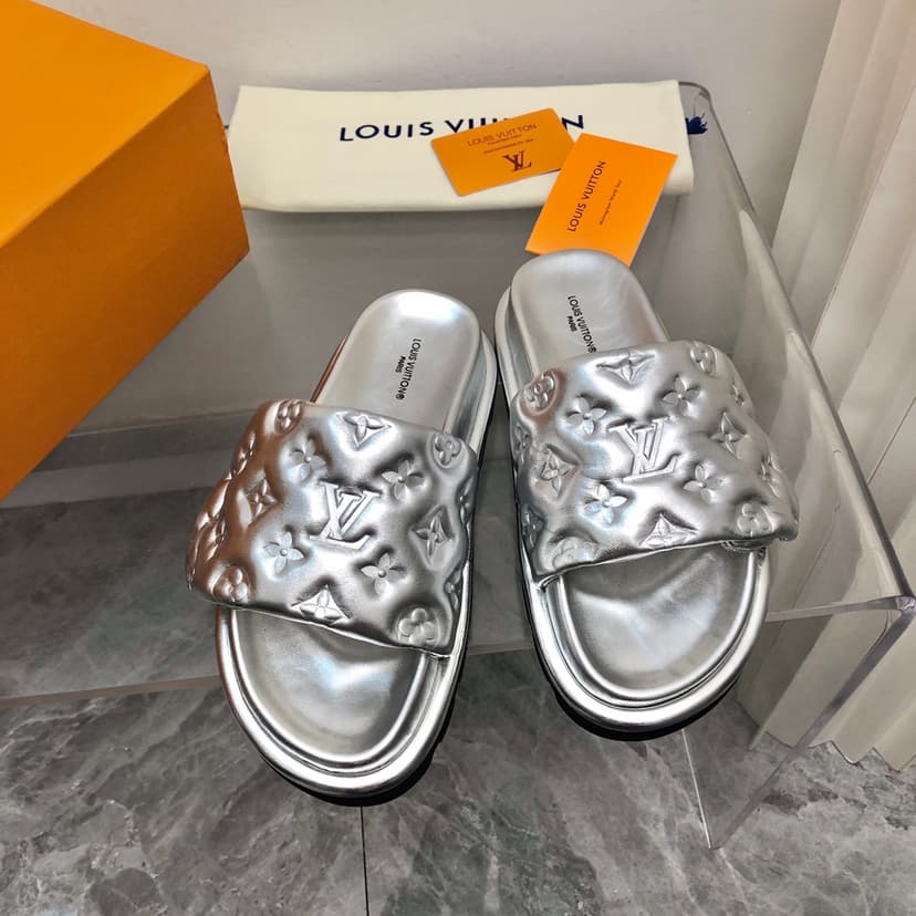 Louis Vuitton Women's Pool Pillow Flat Comfort Mule Sliver For Women LV 1AACEM