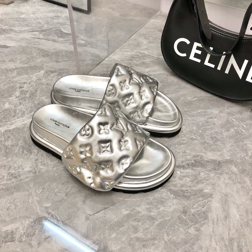 Louis Vuitton Women's Pool Pillow Flat Comfort Mule Sliver For Women LV 1AACEM