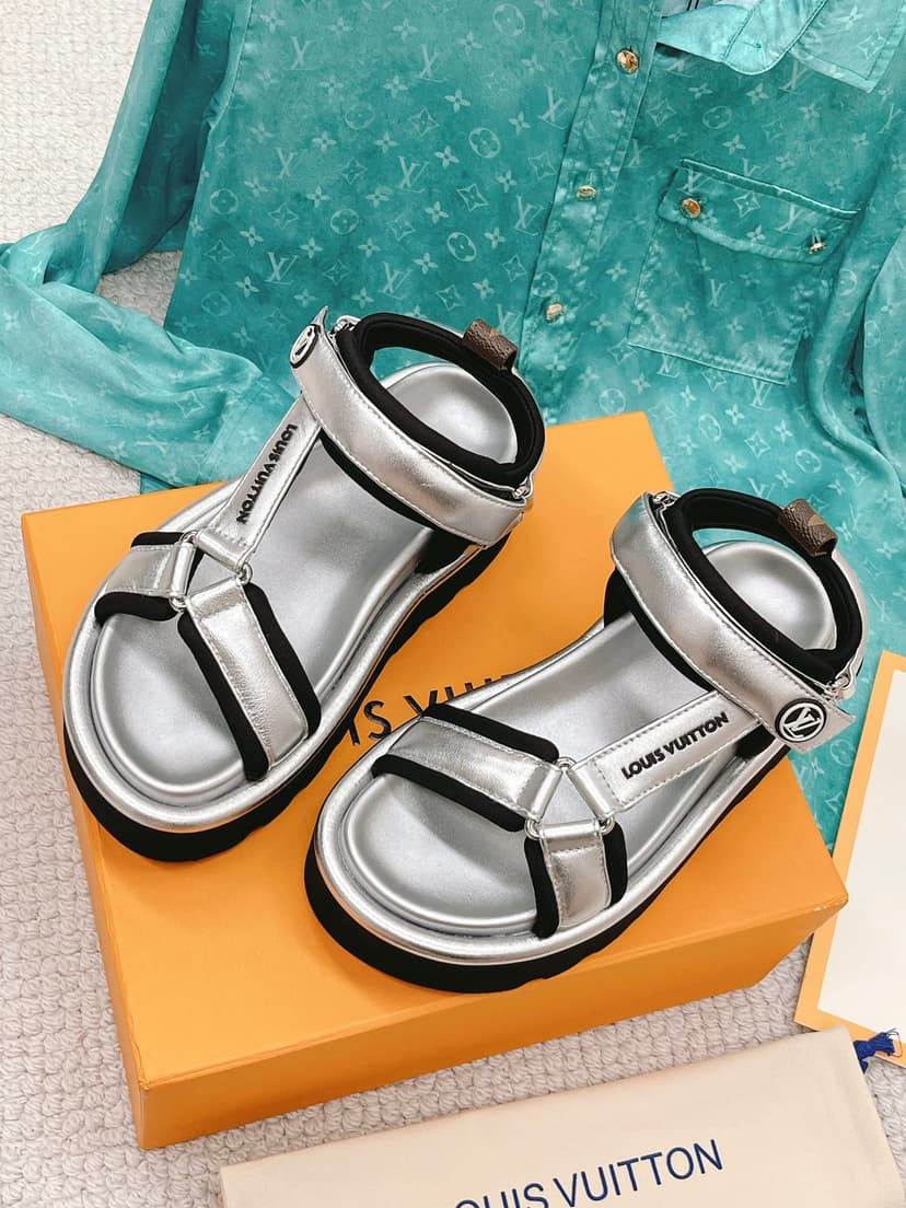 Louis Vuitton Women's Pool Pillow Flatform Comfort Sandal Sliver For Women LV 1AACHA