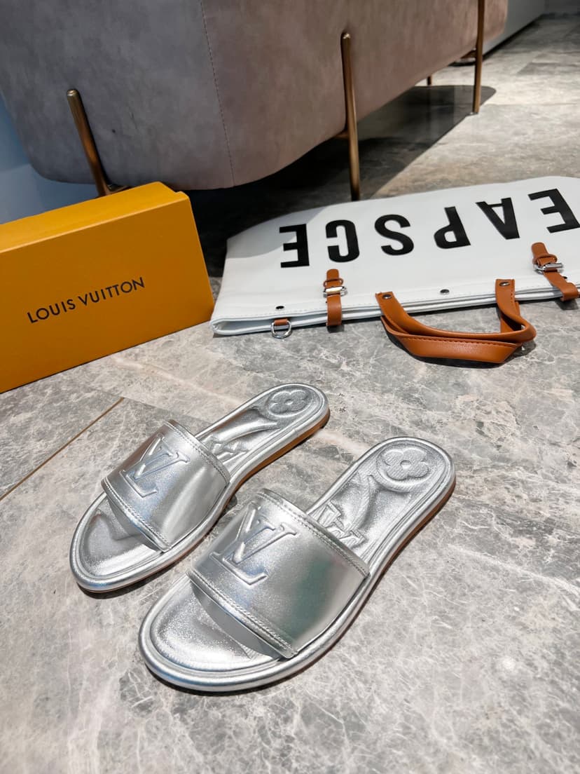 Louis Vuitton Women's Magnetic Flat Mule Sliver For Women LV 1AA1KZ