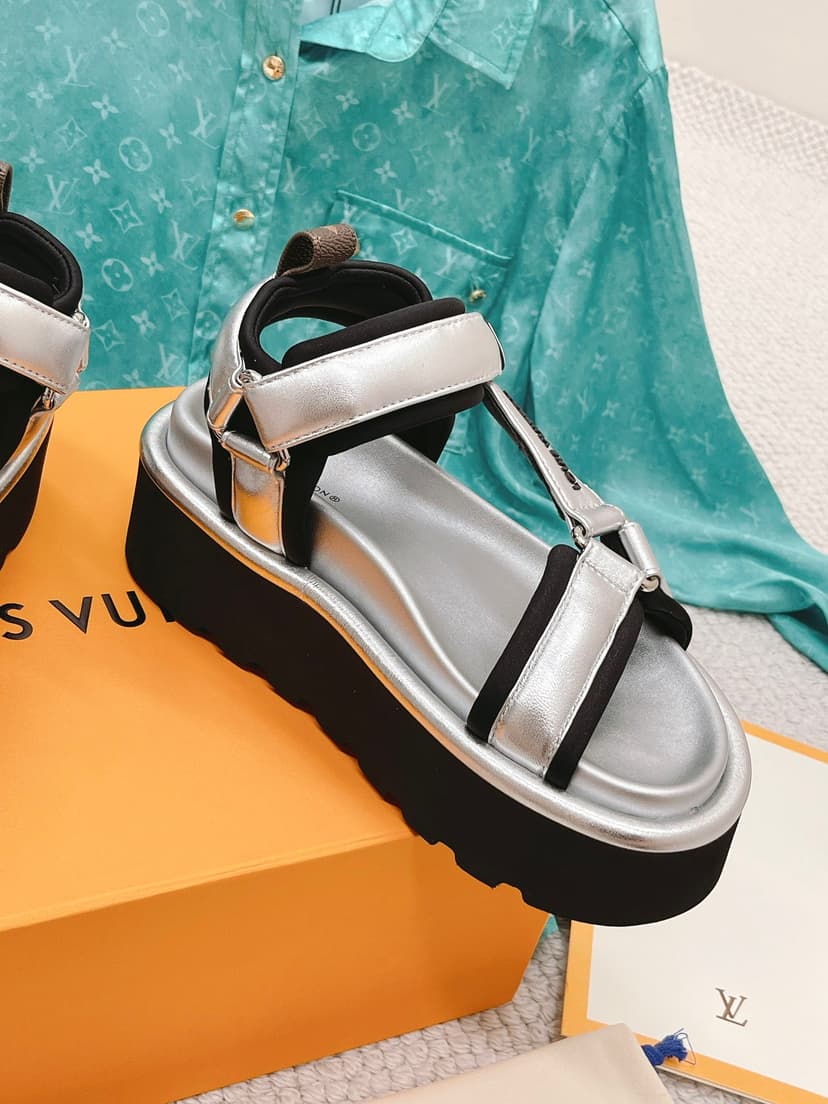 Louis Vuitton Women's Pool Pillow Flatform Comfort Sandal Sliver For Women LV 1AACHA