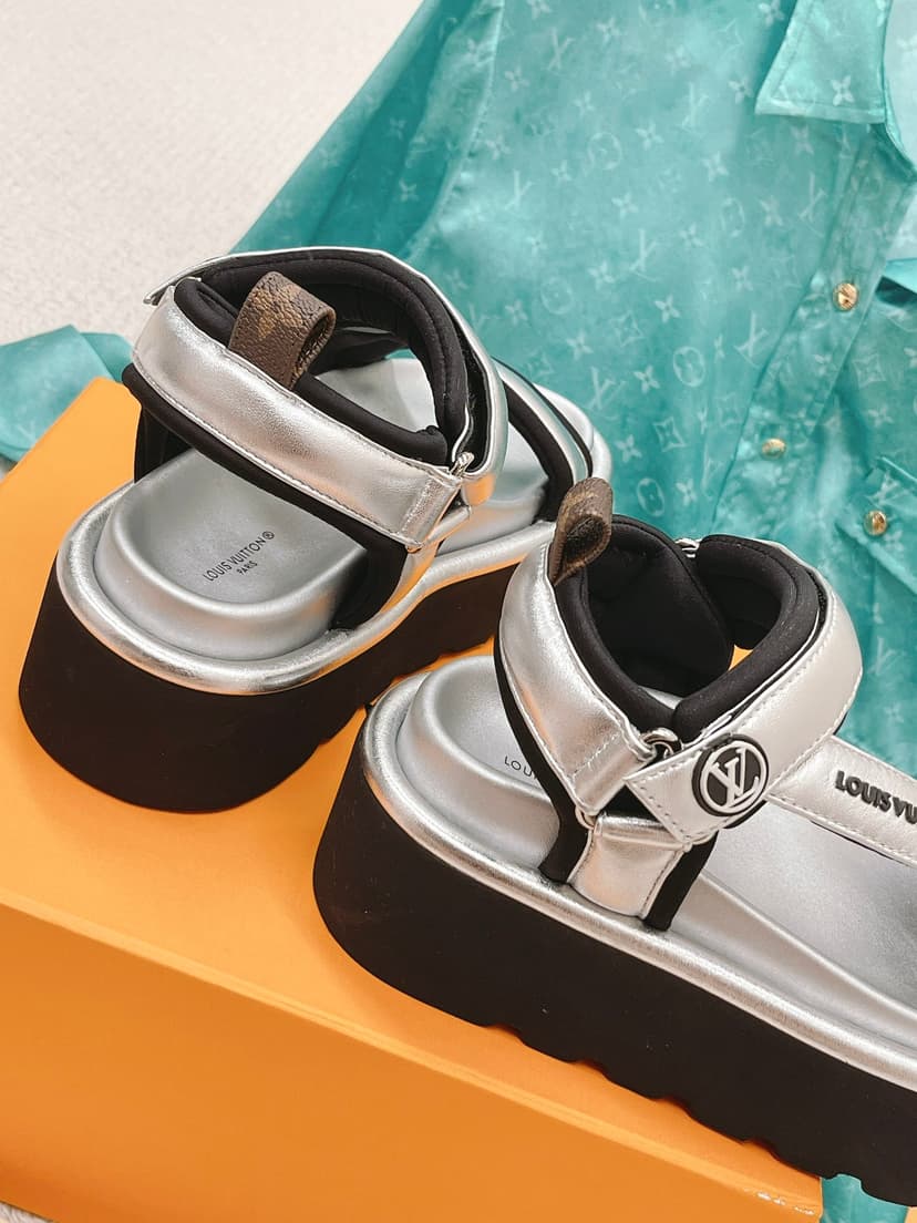 Louis Vuitton Women's Pool Pillow Flatform Comfort Sandal Sliver For Women LV 1AACHA
