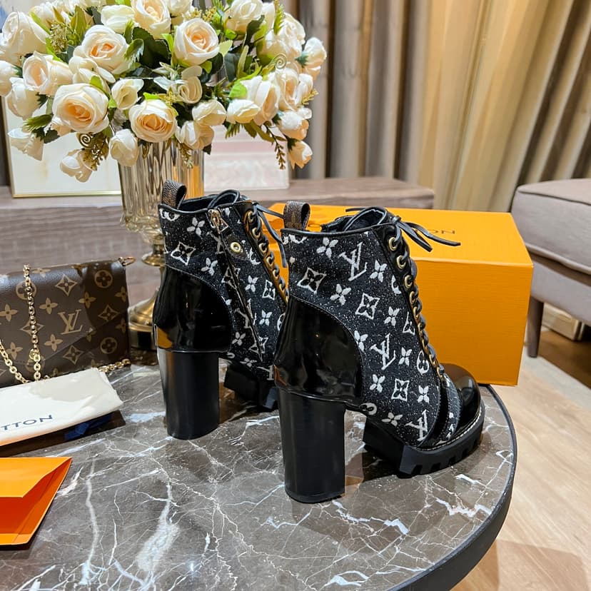 Louis Vuitton Women's Star Trail Ankle Boot Black For Women LV