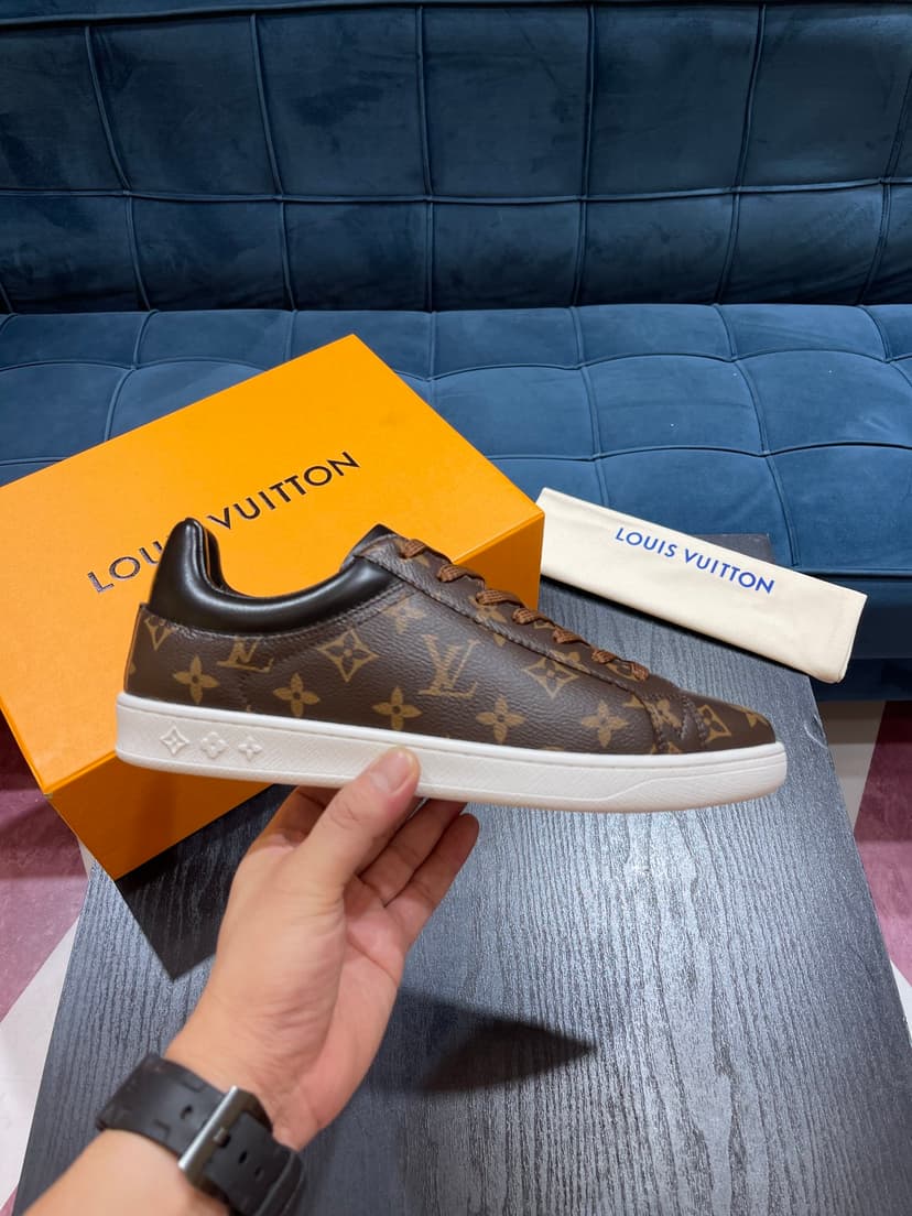 Louis Vuittion Luxembourg Sneaker Brown For Men LV 1A4PAF