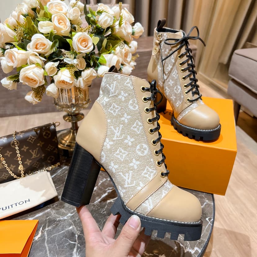 Louis Vuitton Women's Star Trail Ankle Boot Beige For Women LV