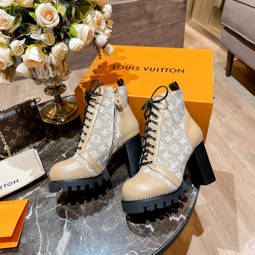 Louis Vuitton Women's Star Trail Ankle Boot Beige For Women LV