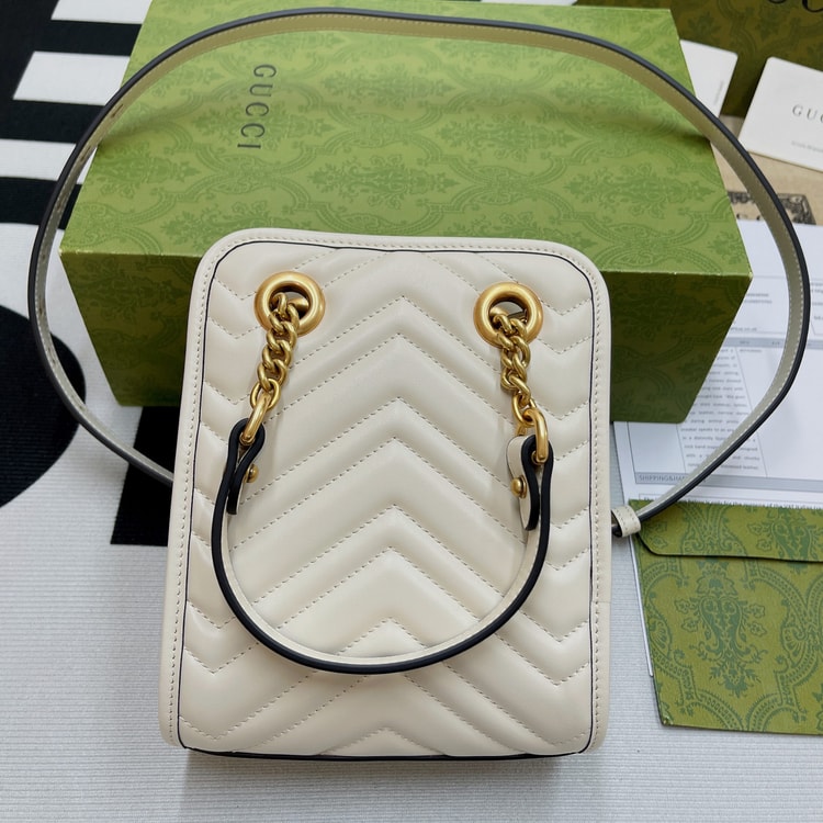 Gucci Marmont Matelasse Mini Bag White 696123 DTDHT 9022