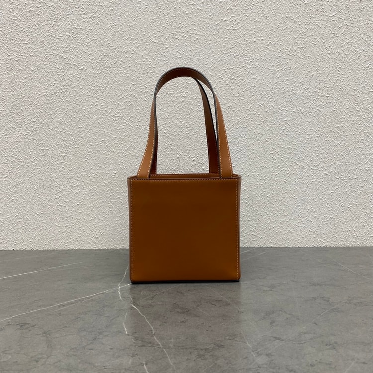 Celine Cube Bag Cuir Triomphe Square Tan