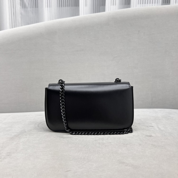 Celine Chain Shoulder Bag Triomphe Black 197993EQJ.38NN