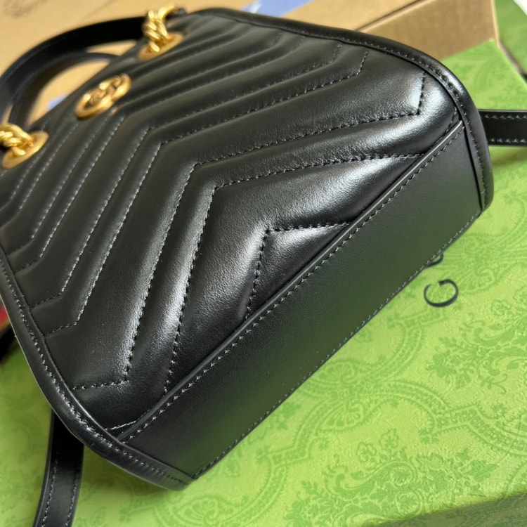 Gucci Marmont Matelasse Mini Bag Black ‎696123 DTDHT 1000