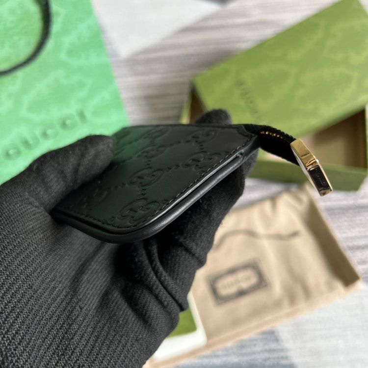 Gucci Signature Key Case Black For Women 4.7in/12cm ‎‎447964 CWC1G 1000