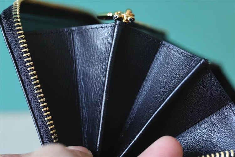 Zippy Wallet Monogram Embossed Black For Women 8.1in/20cm M81510