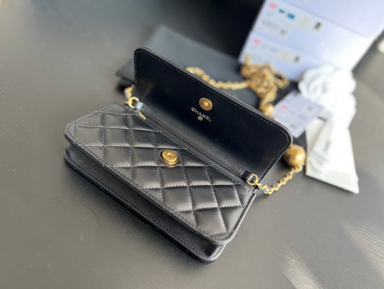 Chanel CC Wallet On Chain Bag Black