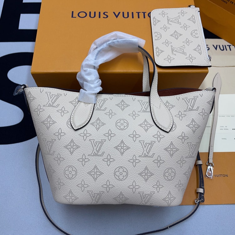 Louis Vuitton Blossom PM White