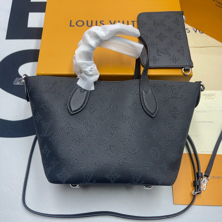 Louis Vuitton Loop Blossom PM Black For Women‎ 7.9in/20cm M21848