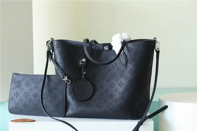 Louis Vuitton Neverfull MM Black For Women‎ 12.2in/31cm