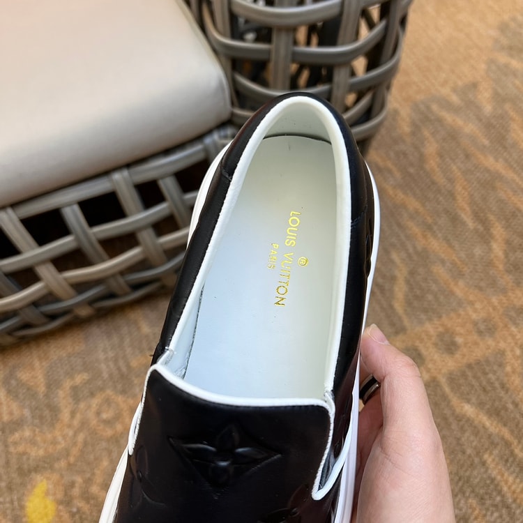 Louis Vuitton Beverly Hills Slip On Black For Men 1A9ZP1