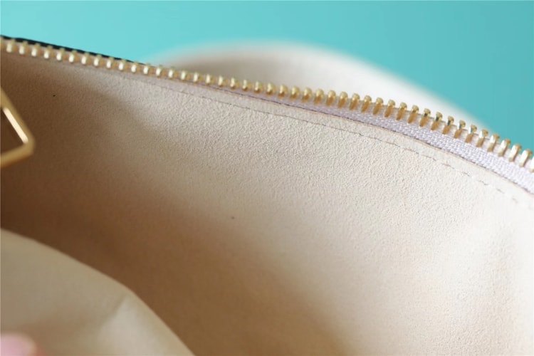 Louis Vuitton Neverfull MM Beige For Women 12.2in/ 31cm M46676