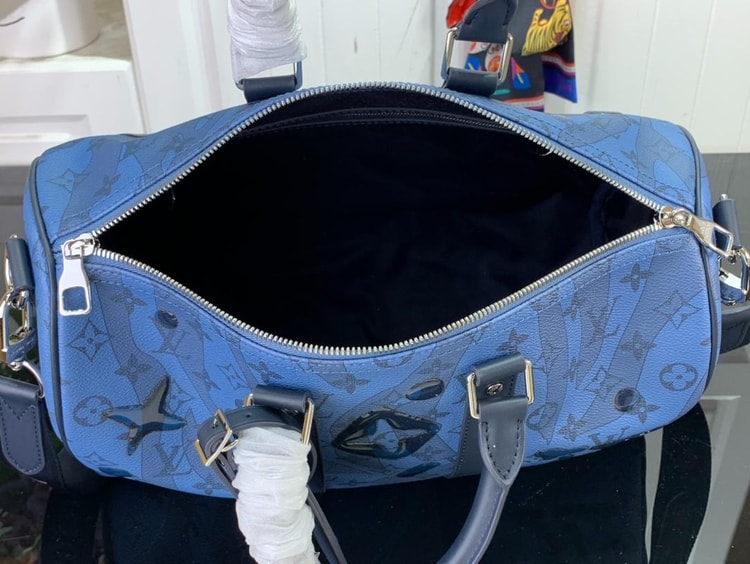 Louis Vuitton Keepall Bandoulière 35 Bag Blue For Men 34 cm/ 13.4 in M22573