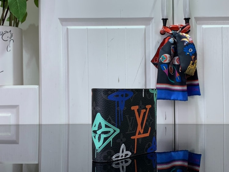 Louis Vuitton Multiple Wallet Black And Blue For Men 11.5 cm/ 4.5 in M81847