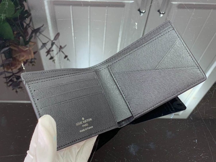 Louis Vuitton Multiple Wallet Black And Blue For Men 11.5 cm/ 4.5 in M81847