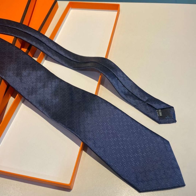 Hermes Faconnee H Tie Navy Blue For Men