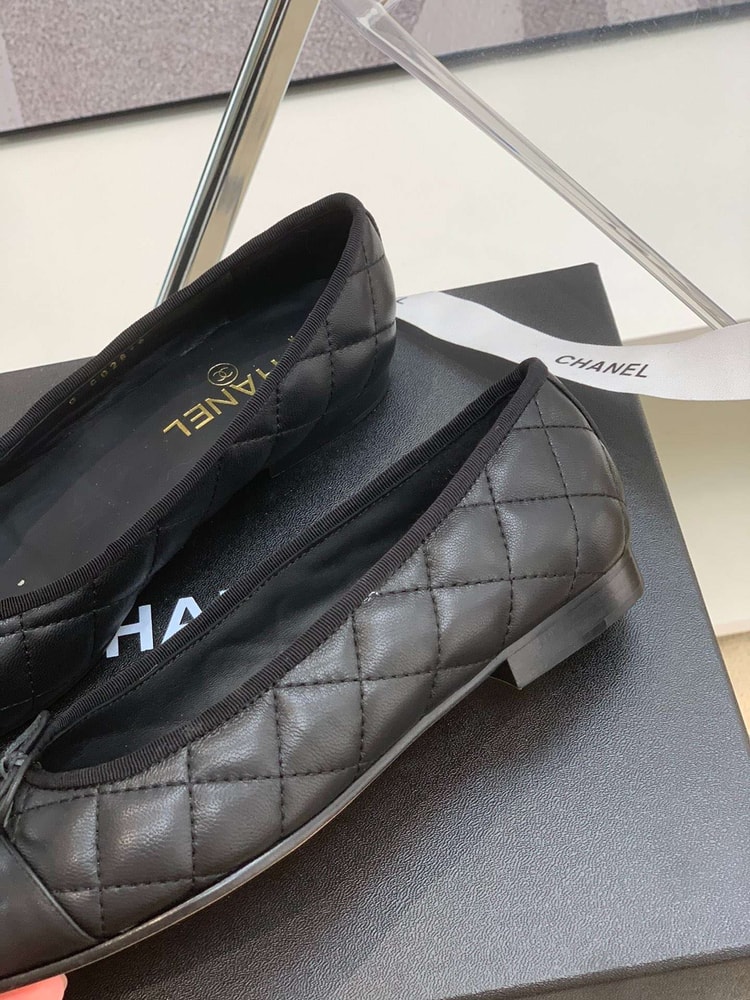 Chanel Ballet Flats Black For Women