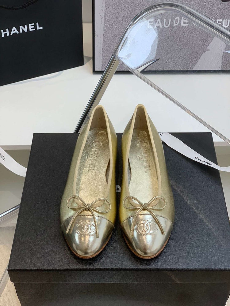 Chanel Ballet Flats Gold For Women